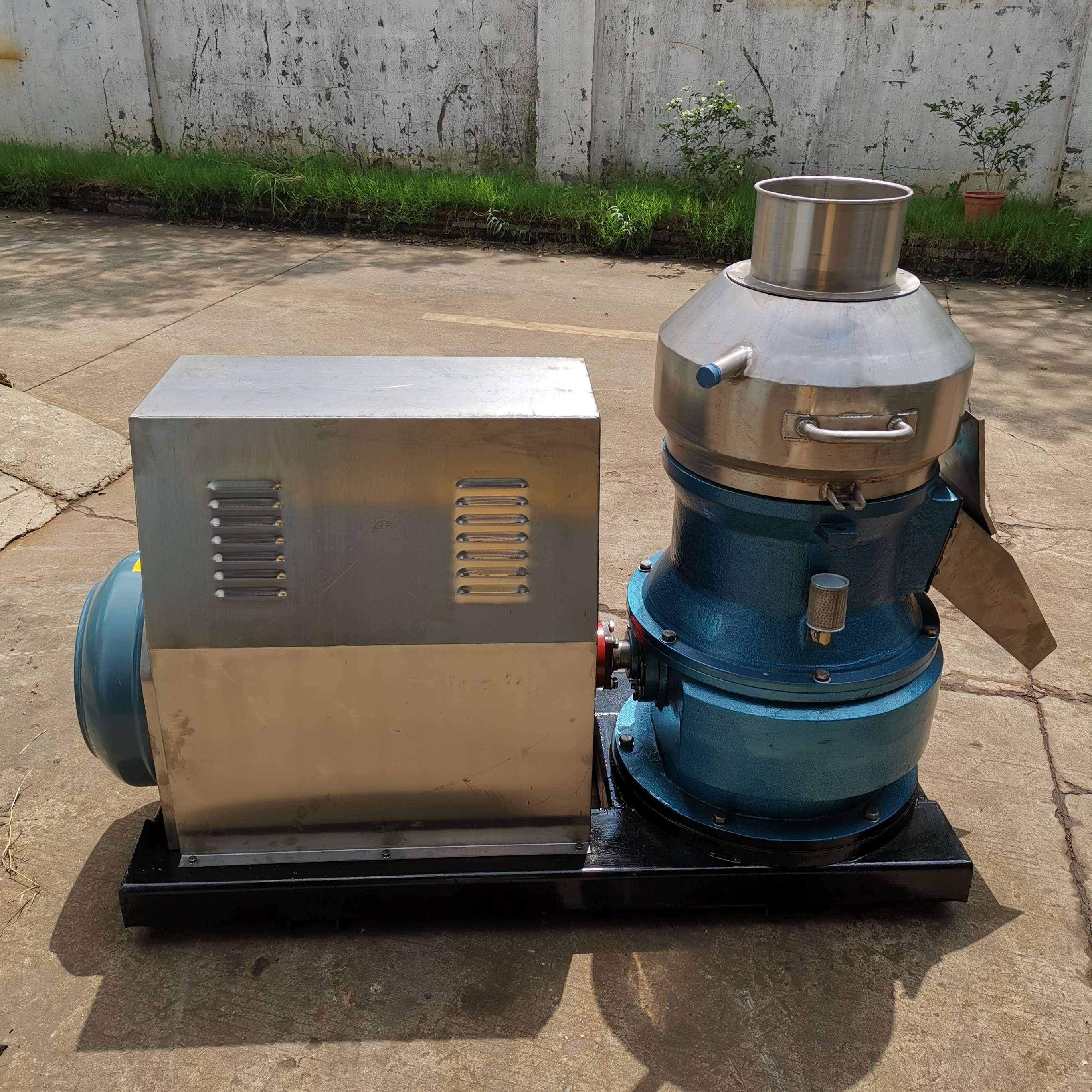小型雞糞顆粒機